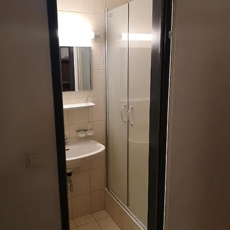 Der Tiroler 아첸키르흐