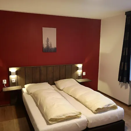 Bed & Breakfast Der Tiroler 3*