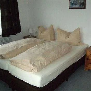 Bed & Breakfast Der Tiroler 3*