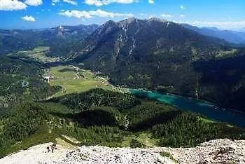 Bed & Breakfast Der Tiroler Ахенкирьх