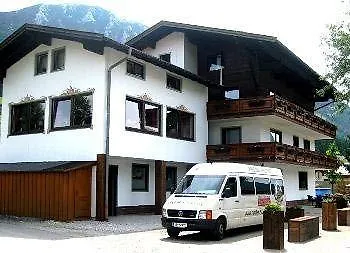 Frühstückspension Der Tiroler