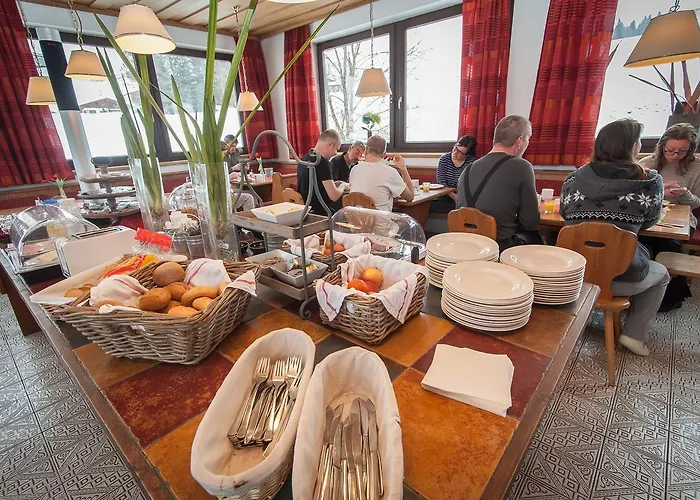 Bed & Breakfast Der Tiroler 3*